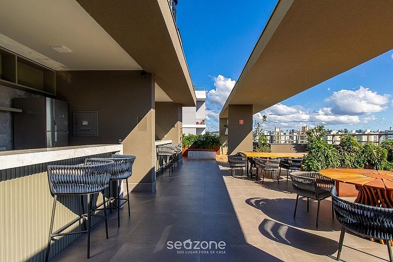 Studio em cond. c/ piscina em Porto Alegre CJG0906