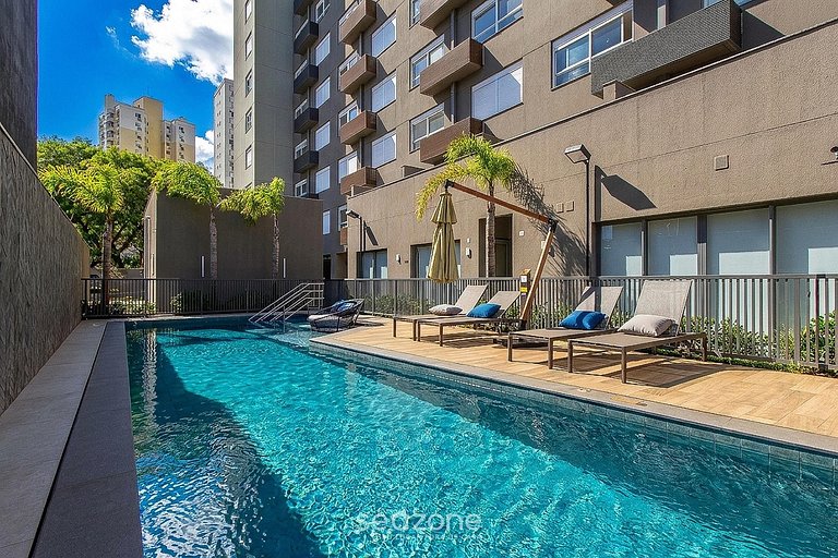 Studio em cond. c/ piscina em Porto Alegre CJG0906