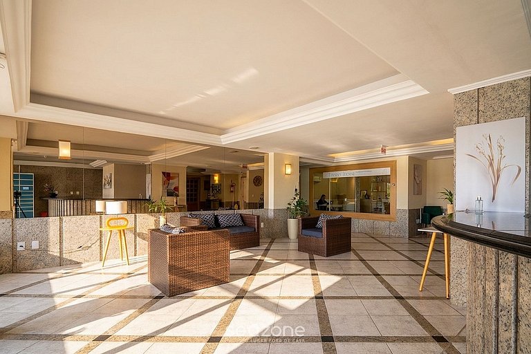 Apto em Cond. c/ Piscina Ingleses Norte FTM0106