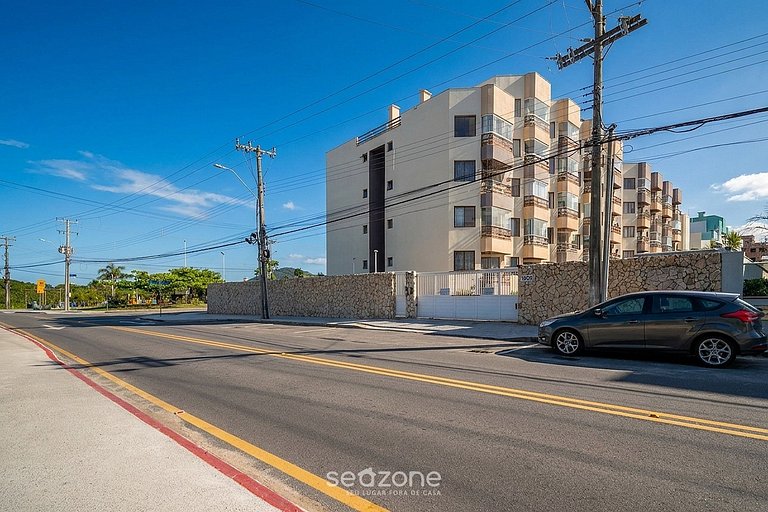 Apto en Cond. c/ Piscina en Ingleses Norte FTM0106