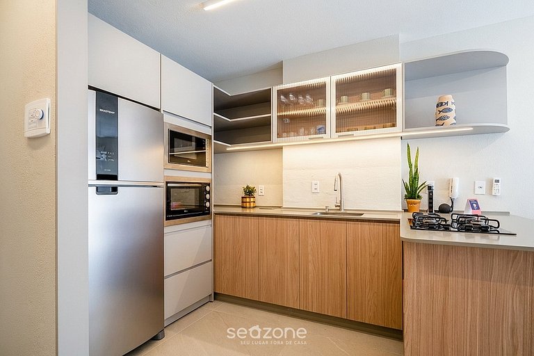 Apto em Cond. c/ Piscina Ingleses Norte FTM0106