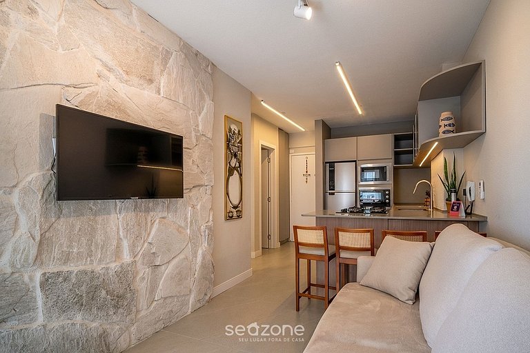 Apto em Cond. c/ Piscina Ingleses Norte FTM0106