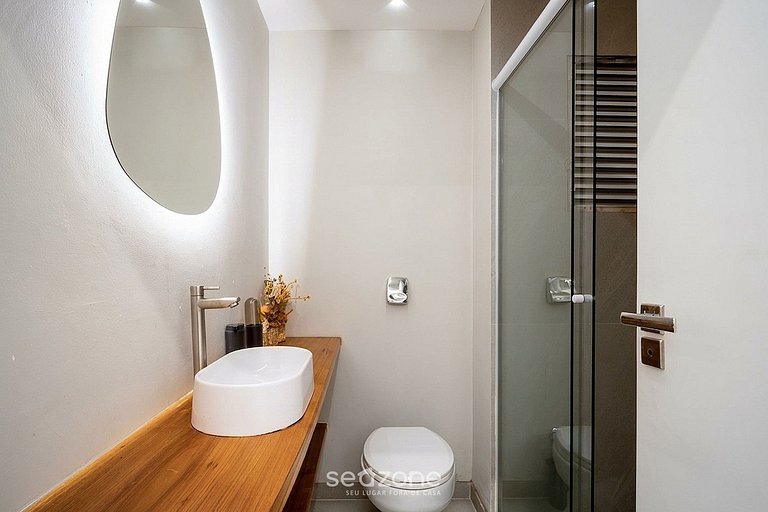 Apto em Cond. c/ Piscina Ingleses Norte FTM0106