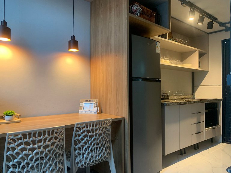 Studio en edificio c/ parrilla centro PLO0003