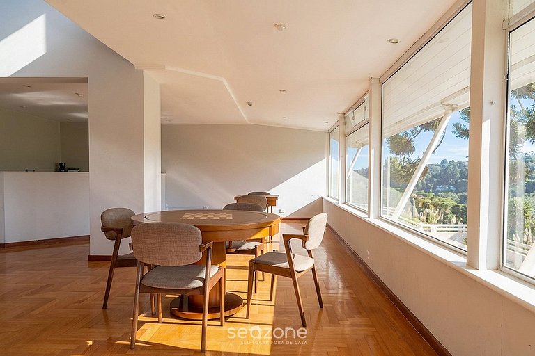 Apto con hermosa vista en Campos do Jordão LVR0003