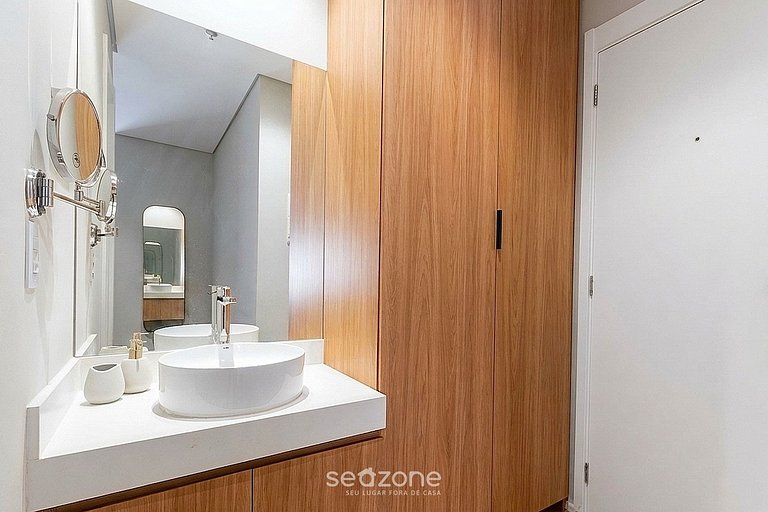 Studio em Cond. c/ Academia na Bela Vista HMJ0501