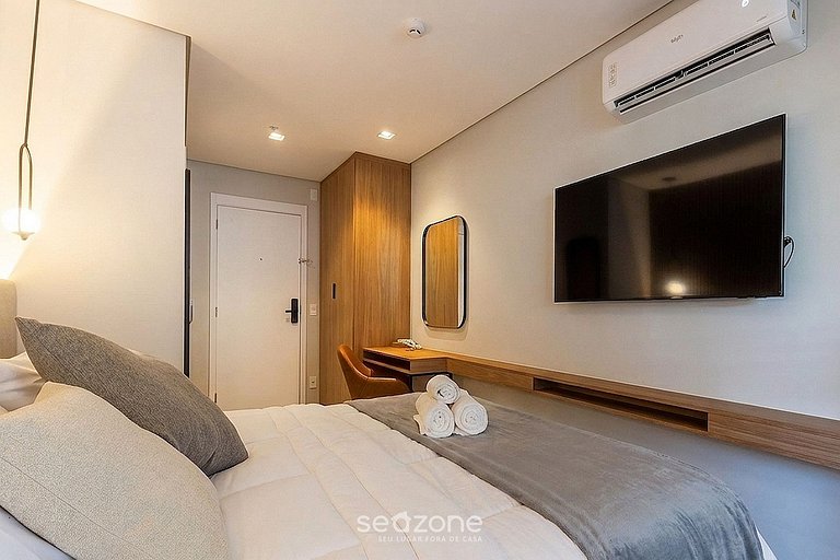 Studio en condo. en Bela Vista con gym HMJ0505