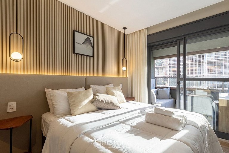 Studio en Cond. c/ Balcón en Bela Vista HMJ0606