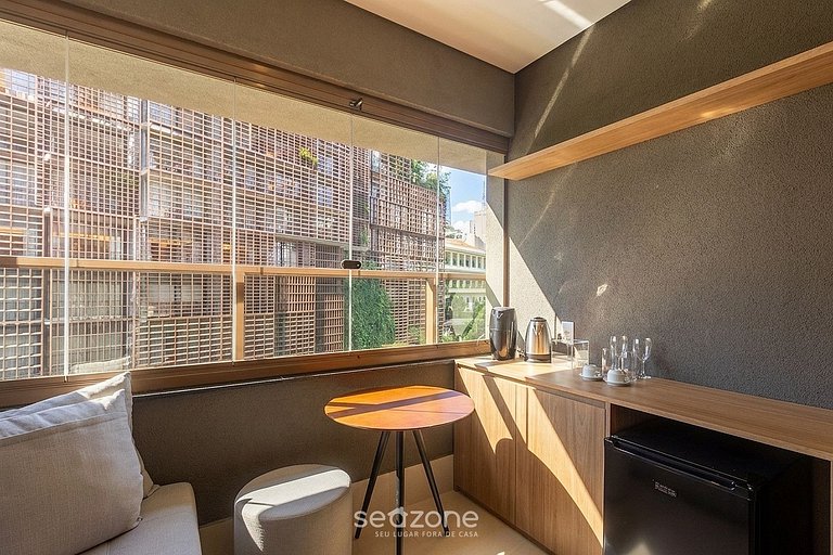 Studio en Cond. c/ Balcón en Bela Vista HMJ0606