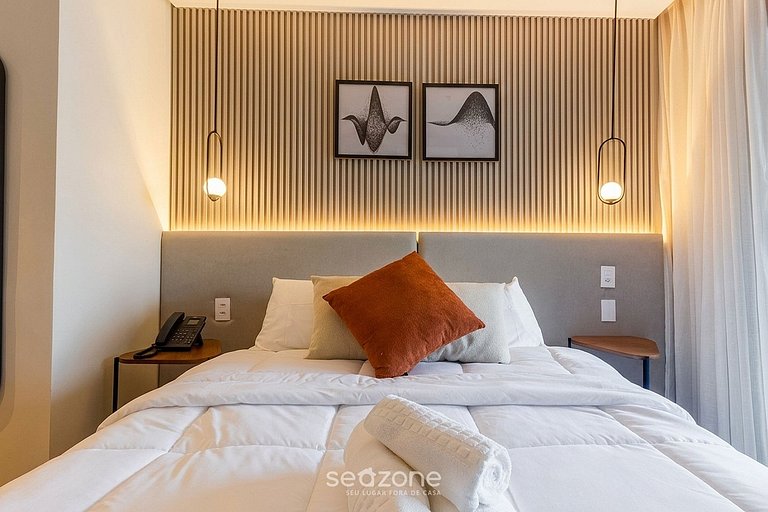 Studio c/ sacada em cond. na Bela Vista HMJ0916