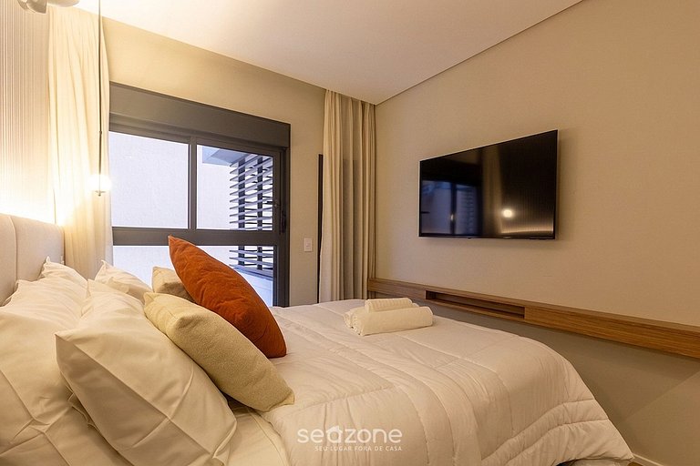 Studio em Cond. c/ Academia na Bela Vista HMJ0720