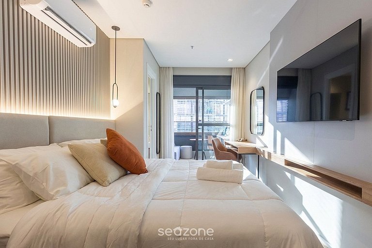 Studio em prédio c/ Sacada na Bela Vista HMJ0904