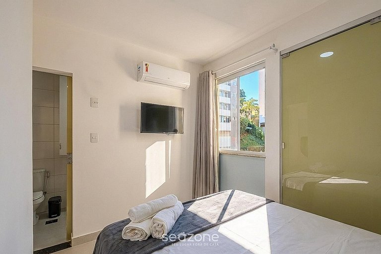 Estudio en Cond. con Garaje en Ondina VDK0402