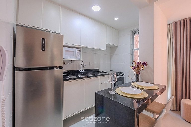 Studio em Cond. c/ Garagem em Ondina VDK0402