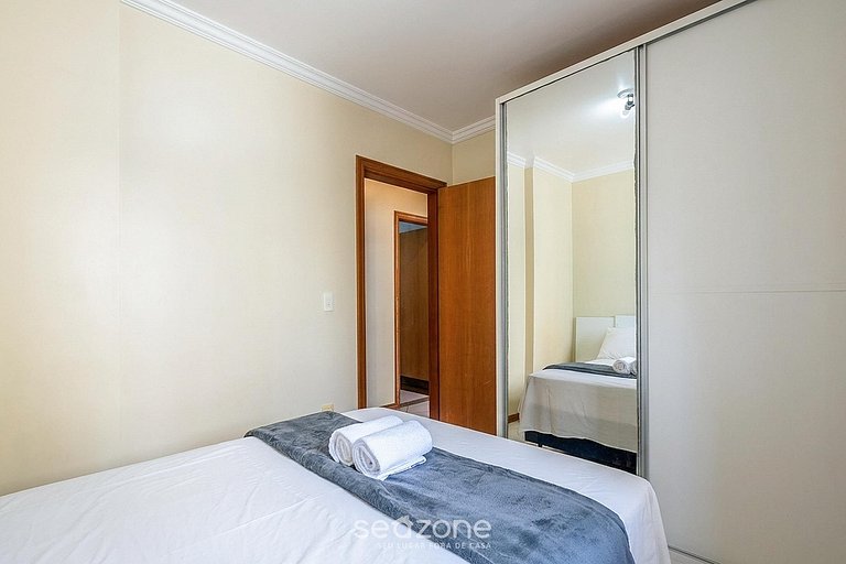 Apto en edif. con vista al Mar Meia Praia HDC0405