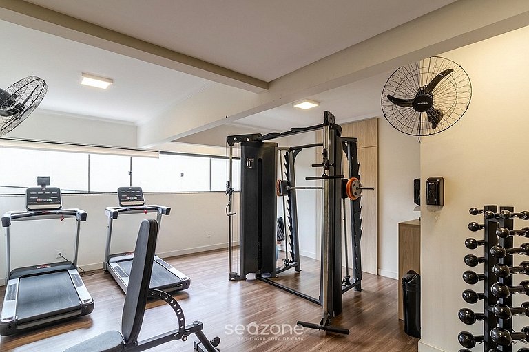 Apto em prédio no Centro de Blumenau UNE1105