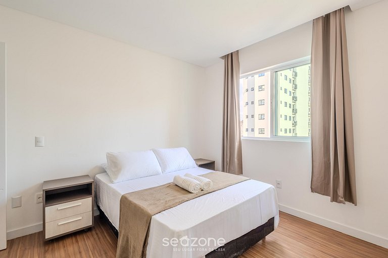 Apto 450m da praia c/ churrasq. e 3 suítes TAH0602