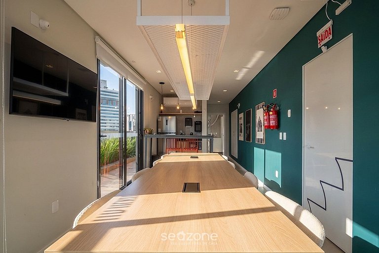 Studio em prédio c/ garden no Centro PKD0102