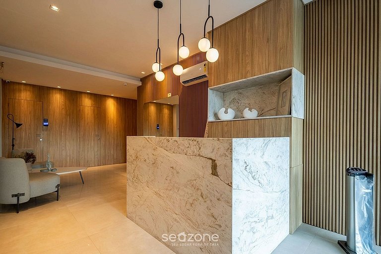 Apto em prédio c/ vista p/ Lago na Fazenda LMR0902