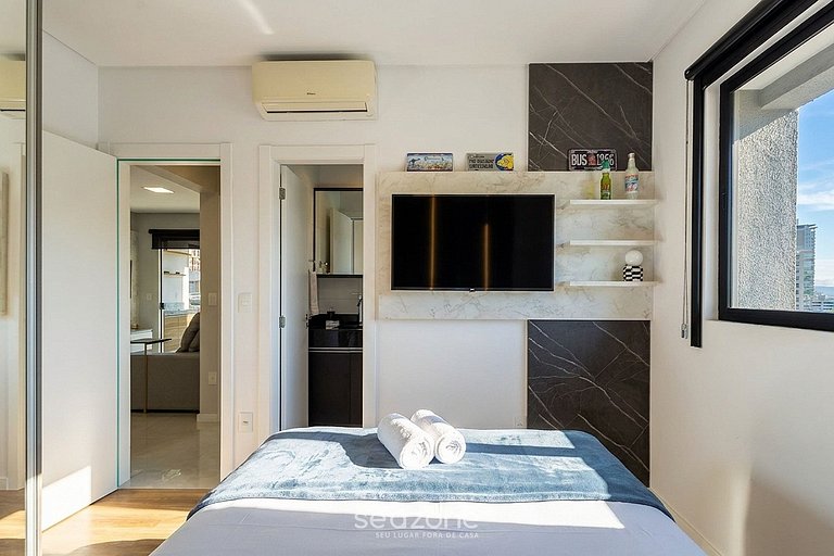 Apto em prédio c/ vista p/ Lago na Fazenda LMR0902