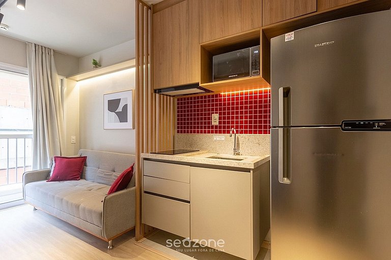 Apto em prédio c/ Sacada a 550m do Metrô MOV0213