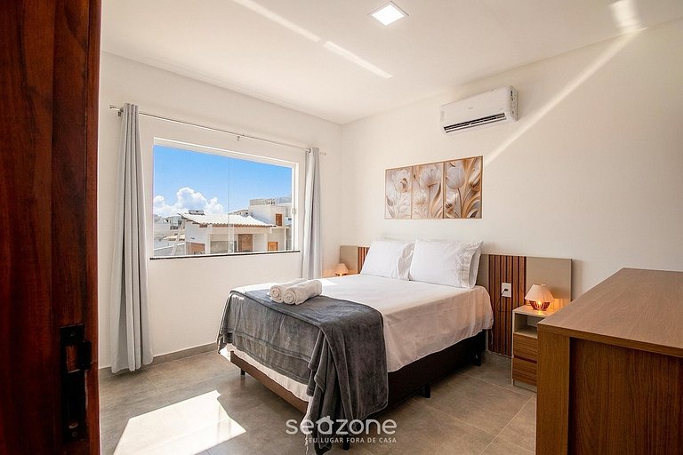 Apto en Cond. con Piscina y Vista al Mar ALM0009