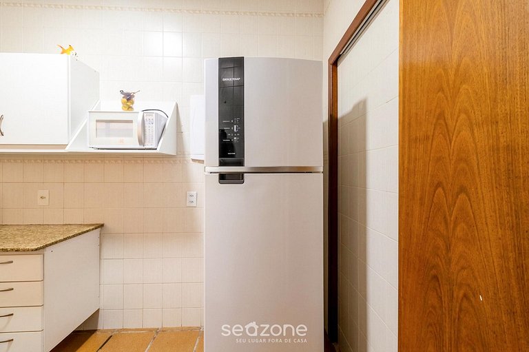 Apto em Cond. c/ Piscina e Vista Mar Braga SRB0101