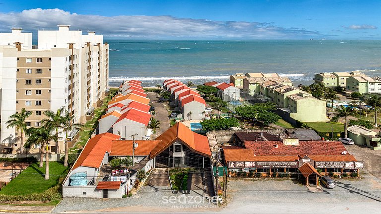 Condominio c/ instalaciones de ocio frente al mar en Itajubá