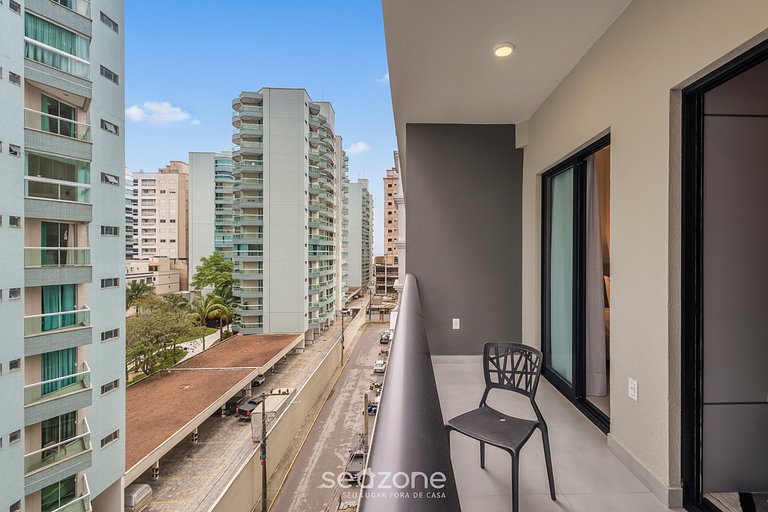 Apto en cond. c/ piscina a 220 m del mar FFS0402