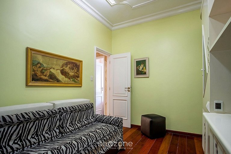 Apto en cond. c/ vista al Mar en RJ BRT1001