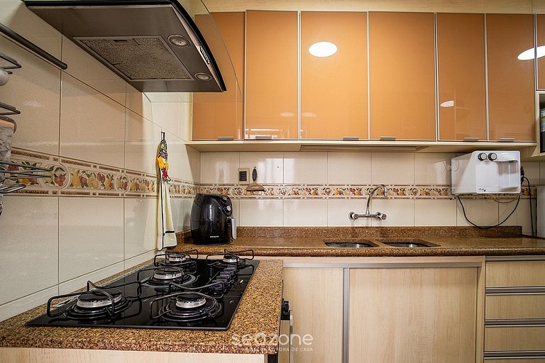 Apto em cond. c/ vista p/ Mar no RJ BRT1001