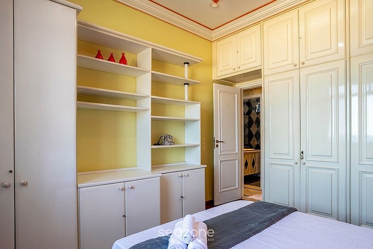 Apto en cond. c/ vista al Mar en RJ BRT1001