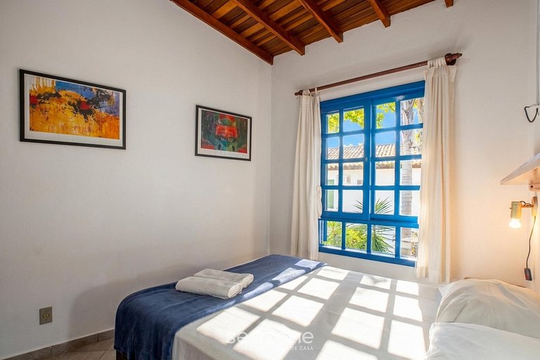 Apto em Cond. c/ Piscina na Cachoeira RPB0047