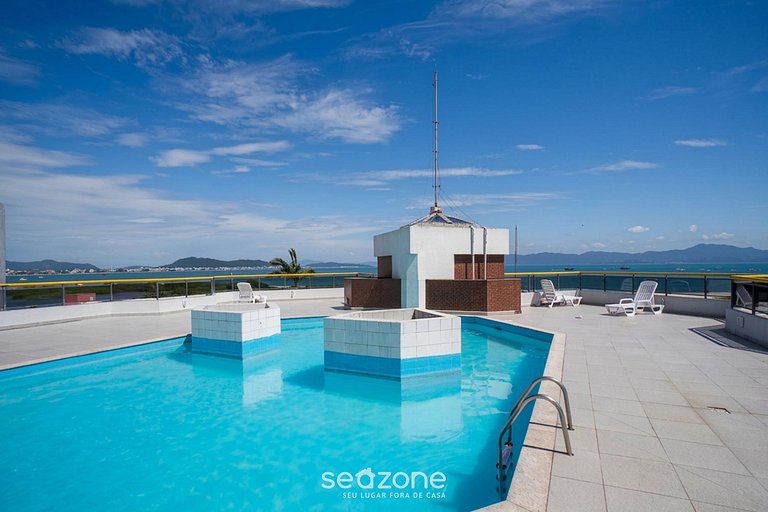 Apto com varanda vista mar GVM133
