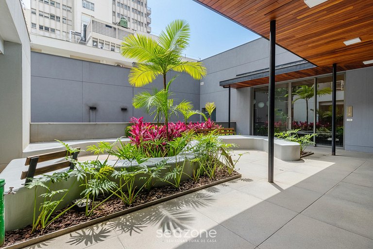 Studio em cond. c/ piscina a 300m do Metrô UOY1605