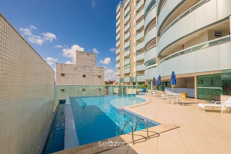 Apto em cond. c/ Piscina Vista Mar Ondina OON0607