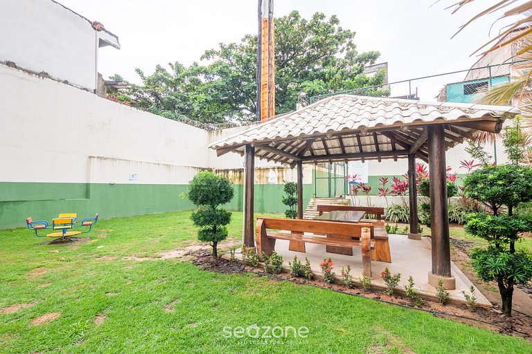 Apto en Cond. c/ Piscina Vista Mar Ondina OON0607