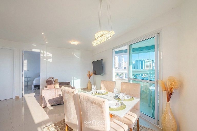 Apto em cond. c/ Piscina Vista Mar Ondina OON0607