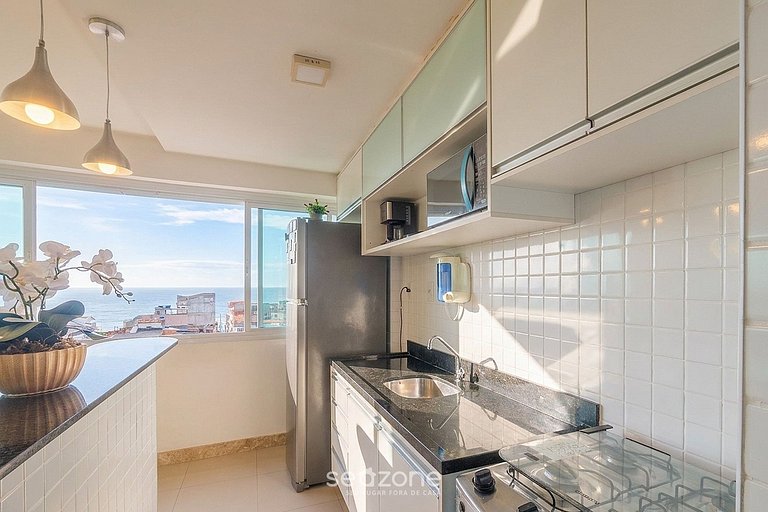 Apto em cond. c/ Piscina Vista Mar Ondina OON0607