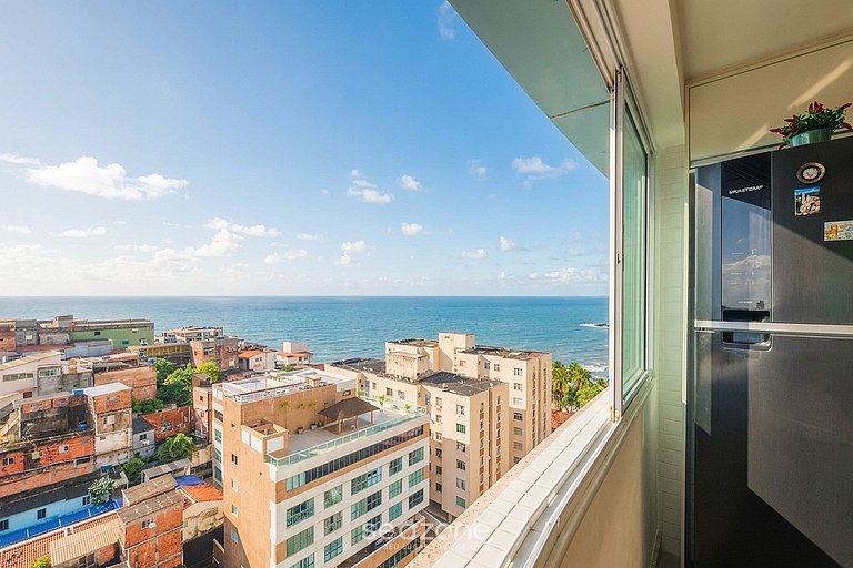 Apto en Cond. c/ Piscina Vista Mar Ondina OON0607