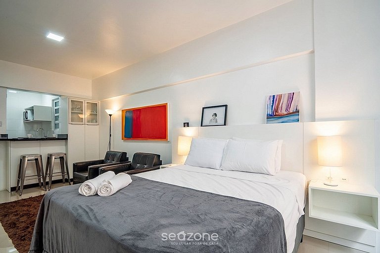 Studio em prédio no Centro c/ Vista DIL0103