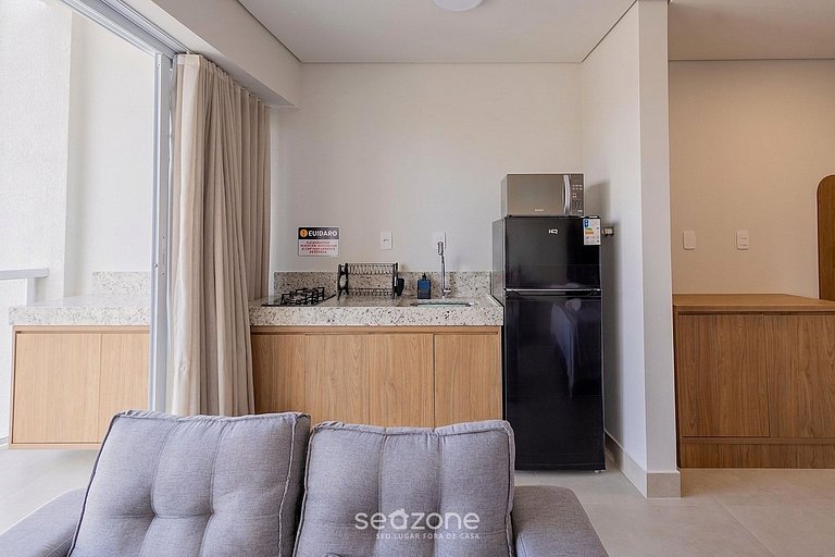 Conforto em Cond. c/ Piscina no Centro MSU0304