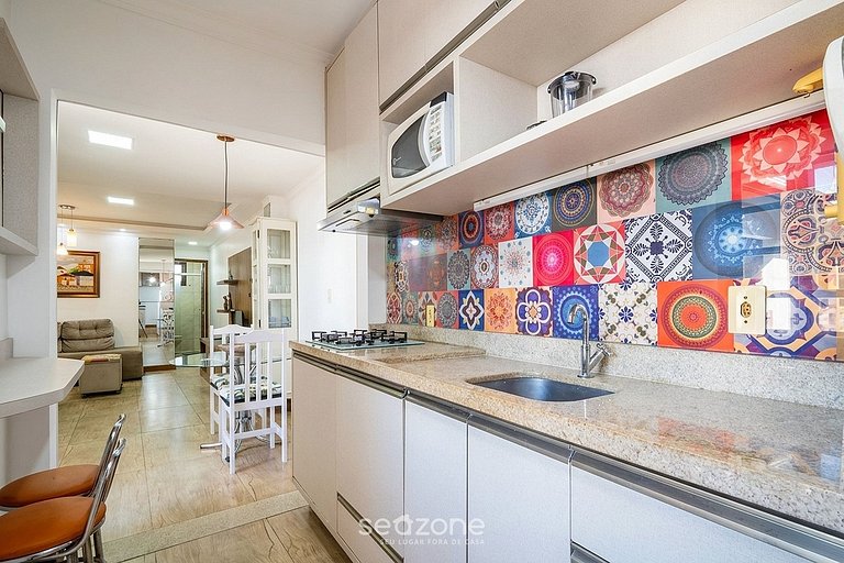 Apto c/ churrasq. em cond. Ingleses SLN0016