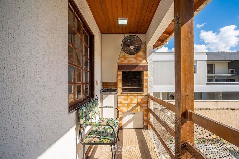 Apto c/ asador en cond. Ingleses SLN0016