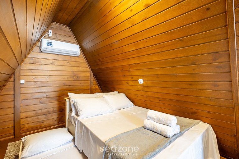 Chalé c/ varanda a poucos minutos da praia VIL0001