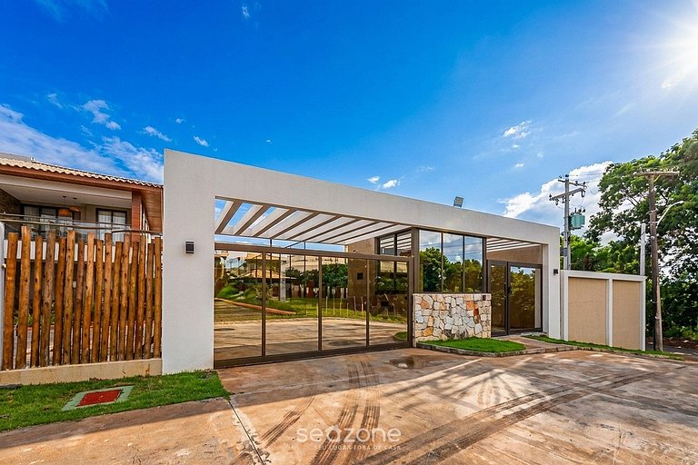 Casa en Cond. c/ Piscina en Itacimirim IBV0013