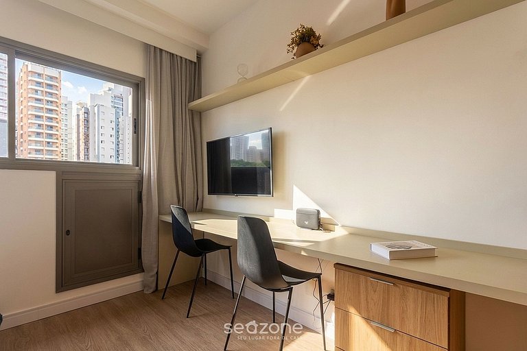 Estudio prox. Metro Vila Mariana HMR0510