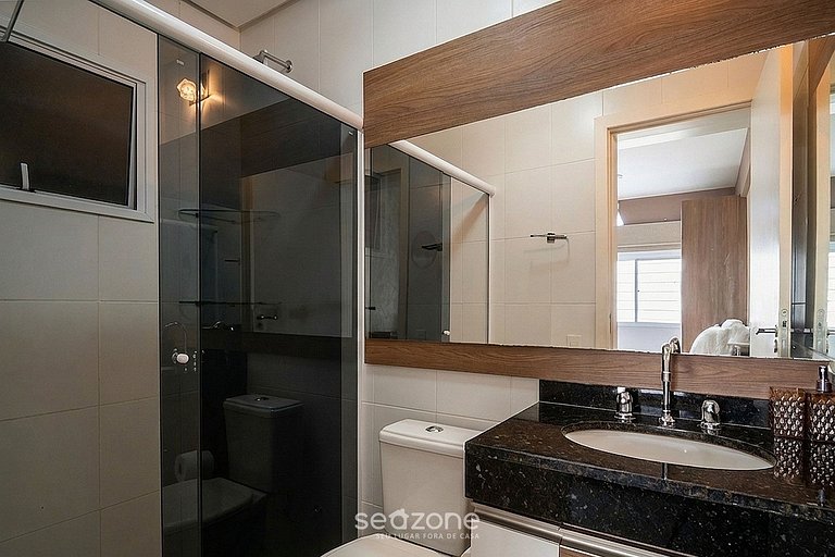 Apto c/ Ar Cond. a 550m da Praia BVR0102