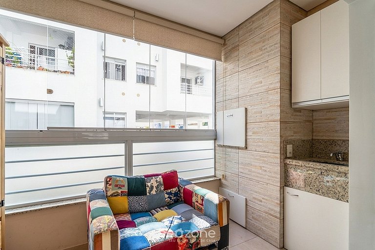 Apto c/ Ar Cond. a 550m da Praia BVR0102