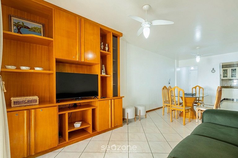 Apto em Cond. c/ Vista p/ Mar no Centro EM20202